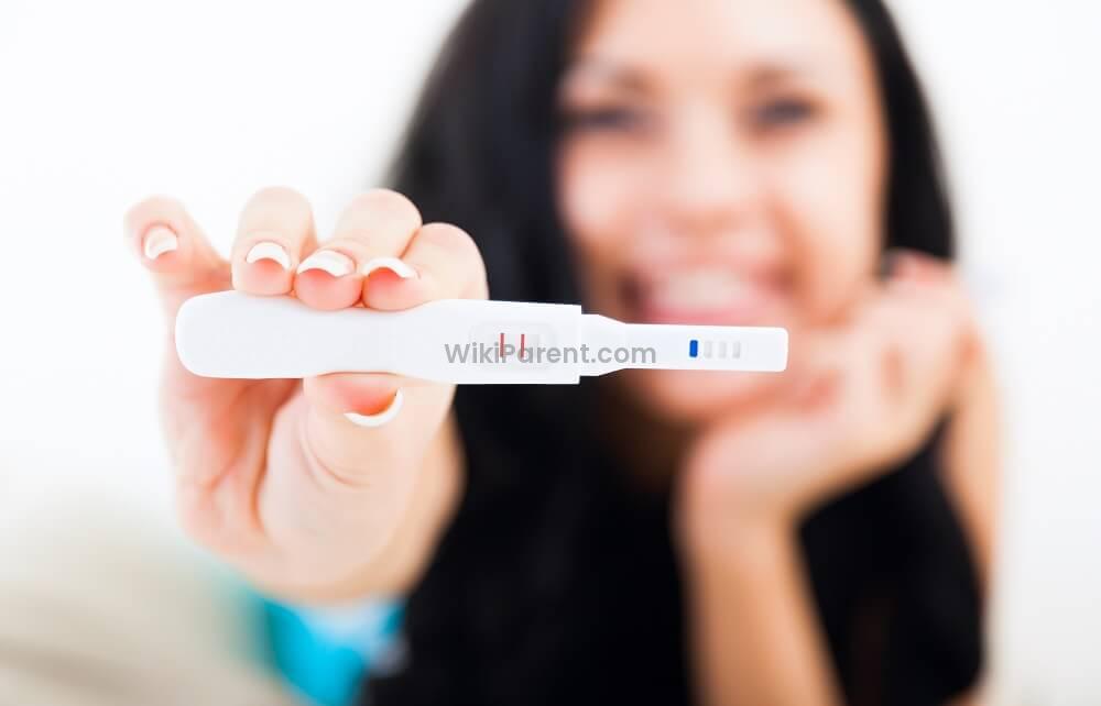 Pregnancy Symptoms: Early Signs, Physical & Emotional Changes During Pregnancy