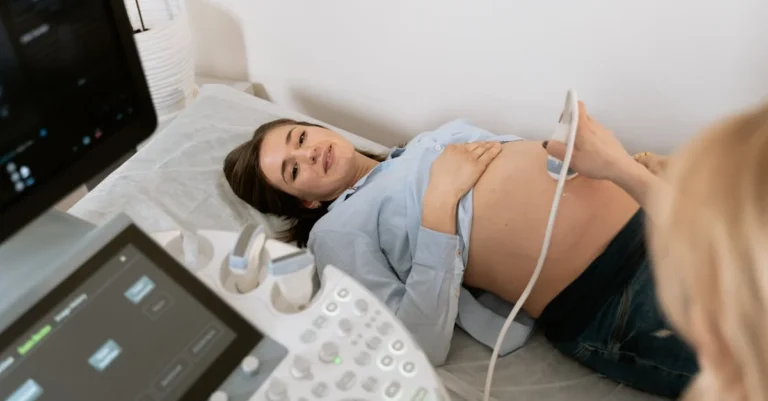 Hamilelikte İkili Tarama Testi Nedir ve Neden Önemlidir?